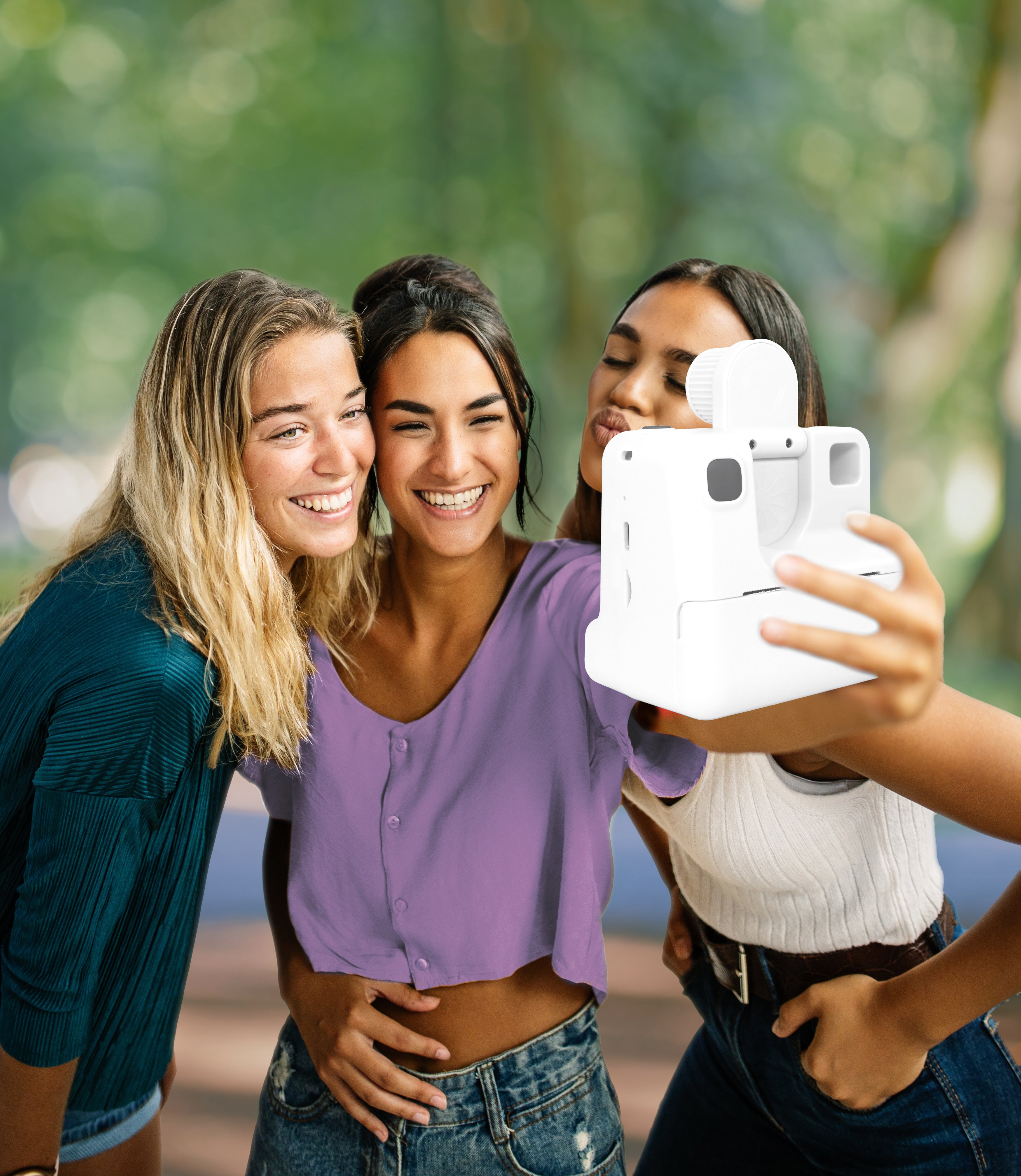 GabbaGoods Insta Print Thermal Printing Camera with Selfie Mode- Includes 3 Rolls of Printing Paper